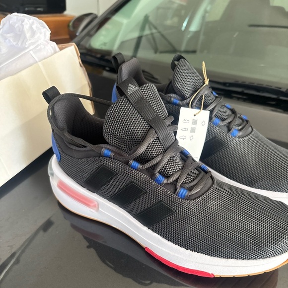 Adidas Racer TR23 Men’s Sneakers - Picture 2 of 6